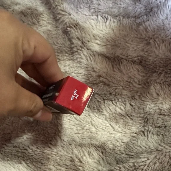 MAC Lustre Lipstick Lady bug - Picture 2 of 4